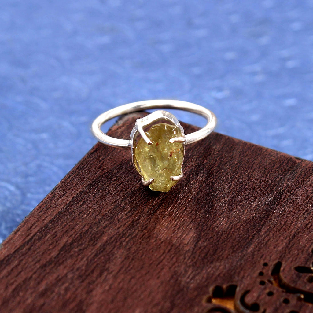 Natural Yellow Sapphire Free Size Rough Gemstone Ring