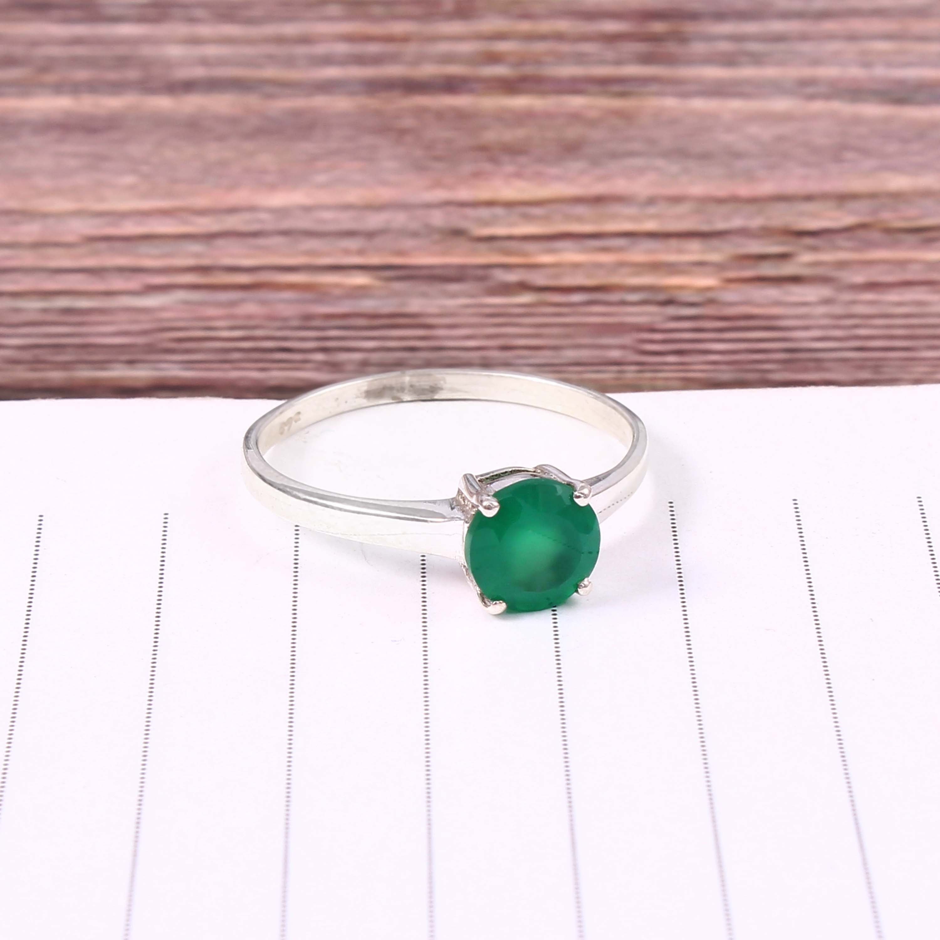 Natural Green Onyx Prong Set Gemstone Ring