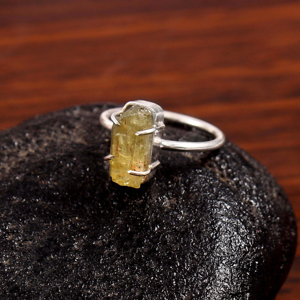 Natural Yellow Quartz Free Size Rough Gemstone Ring