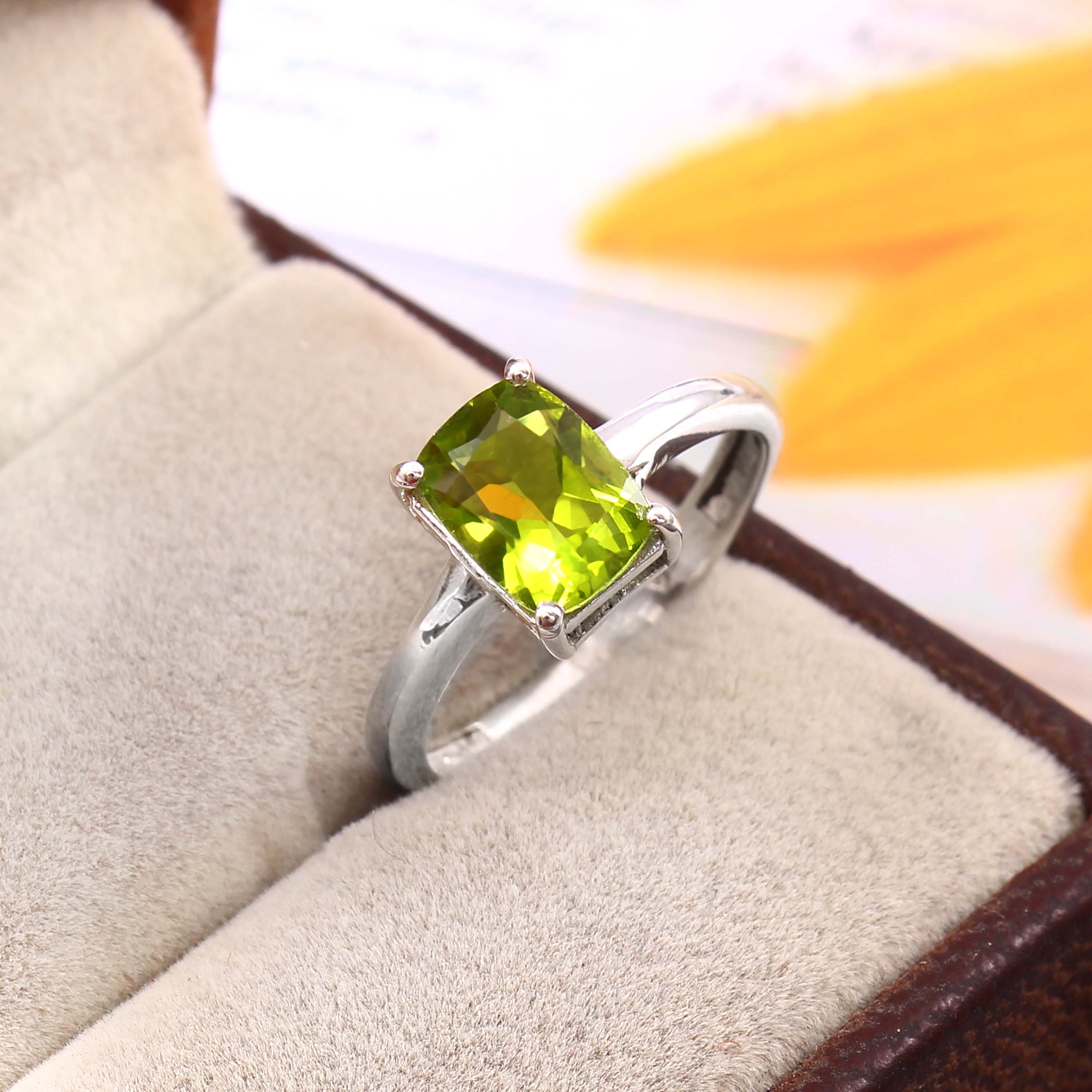 Natural Green Peridot Prong Set Gemstone Ring