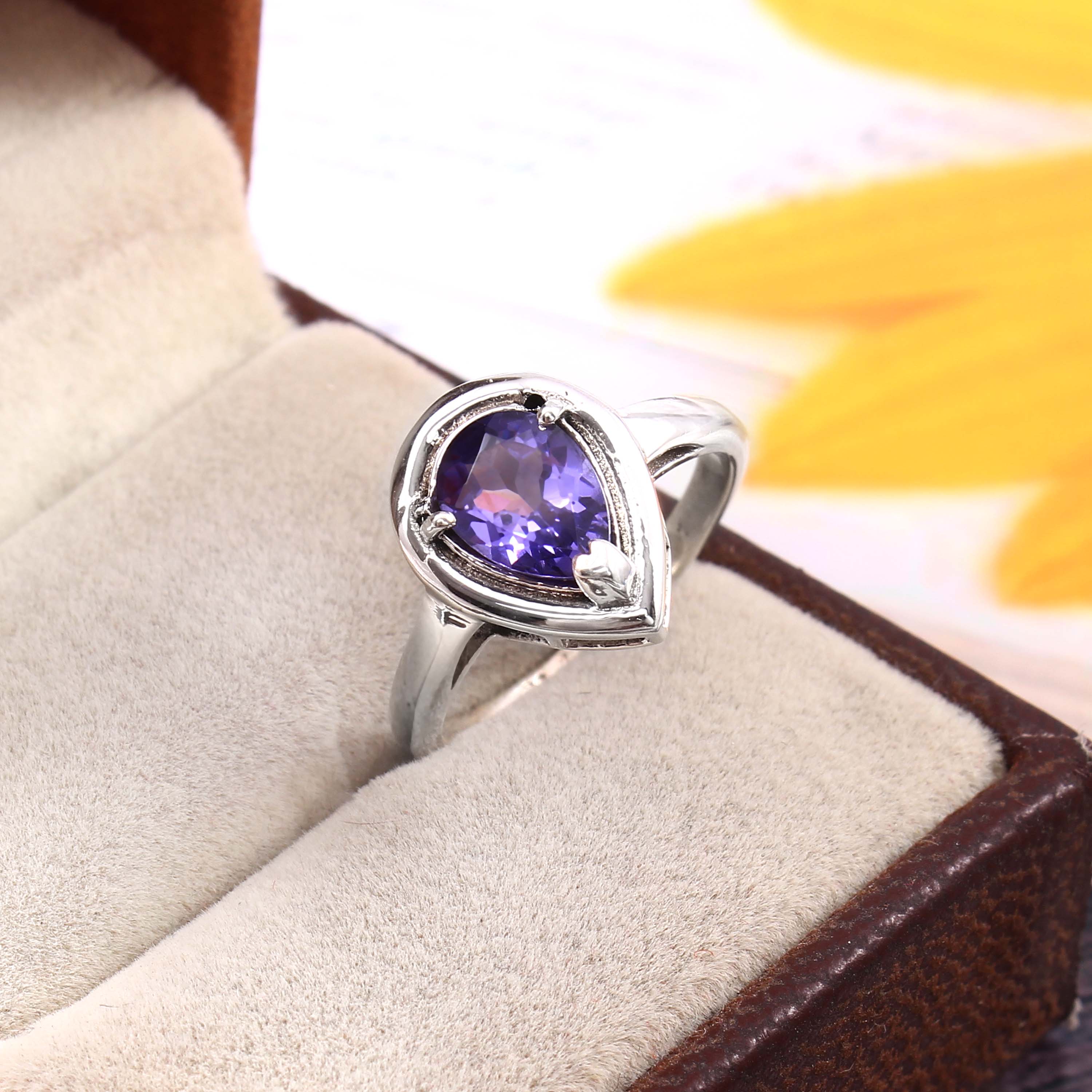 Natural Purple Amethyst Prong Set Gemstone Ring