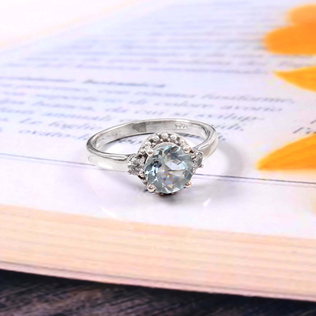 Natural Sky Blue Aquamarine Prong Set Gemstone Ring