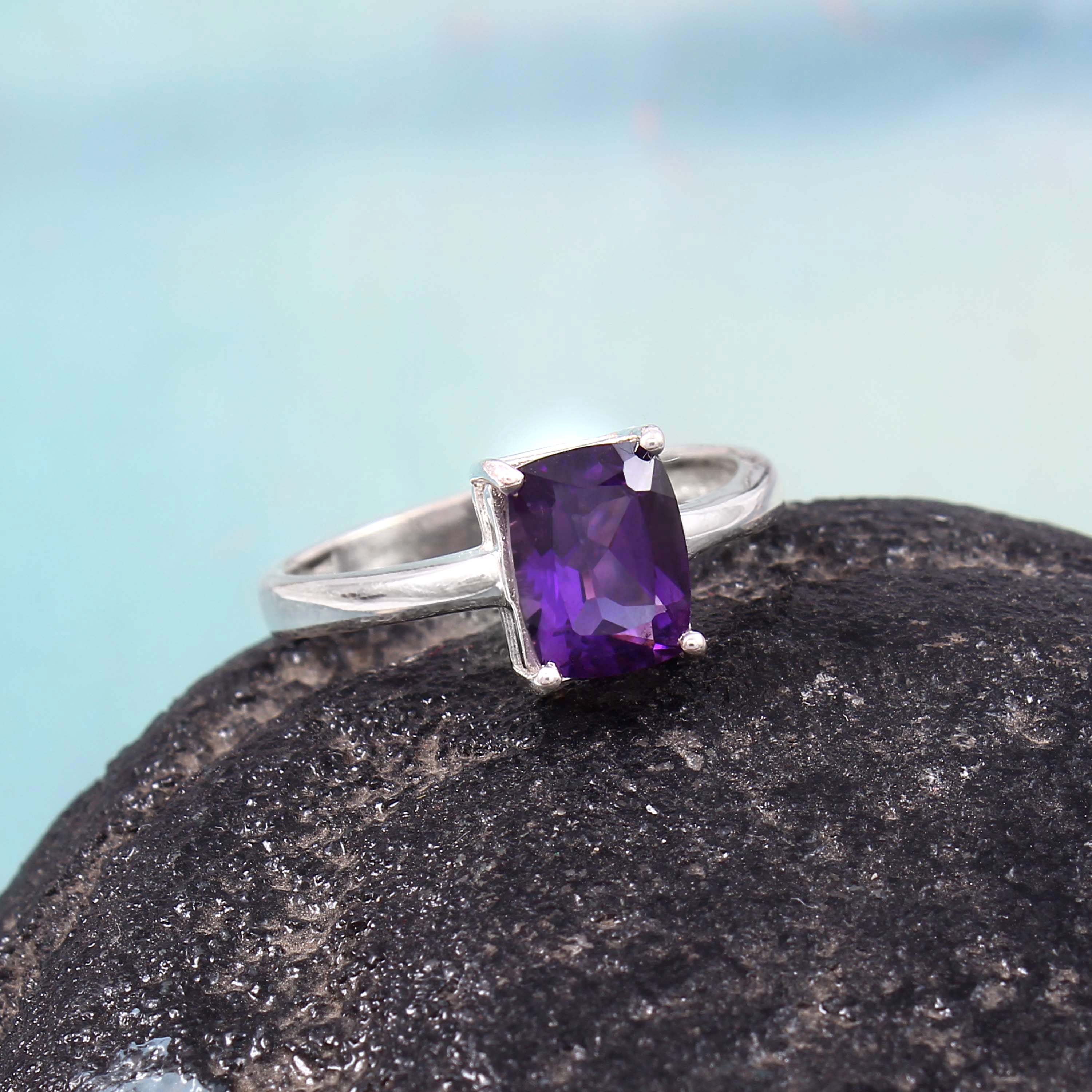 Natural Purple Amethyst Prong Set Gemstone Ring