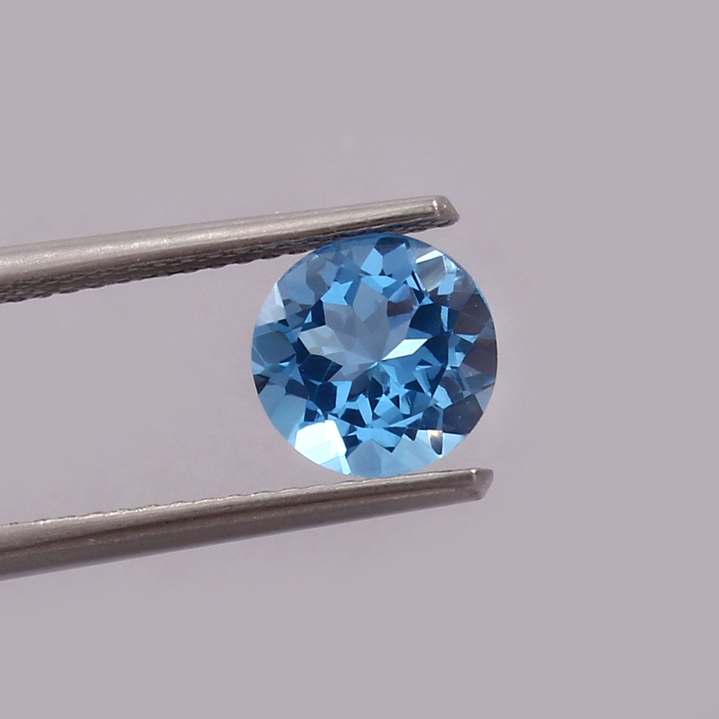 Natural Blue Topaz Round Cut Loose Gemstone