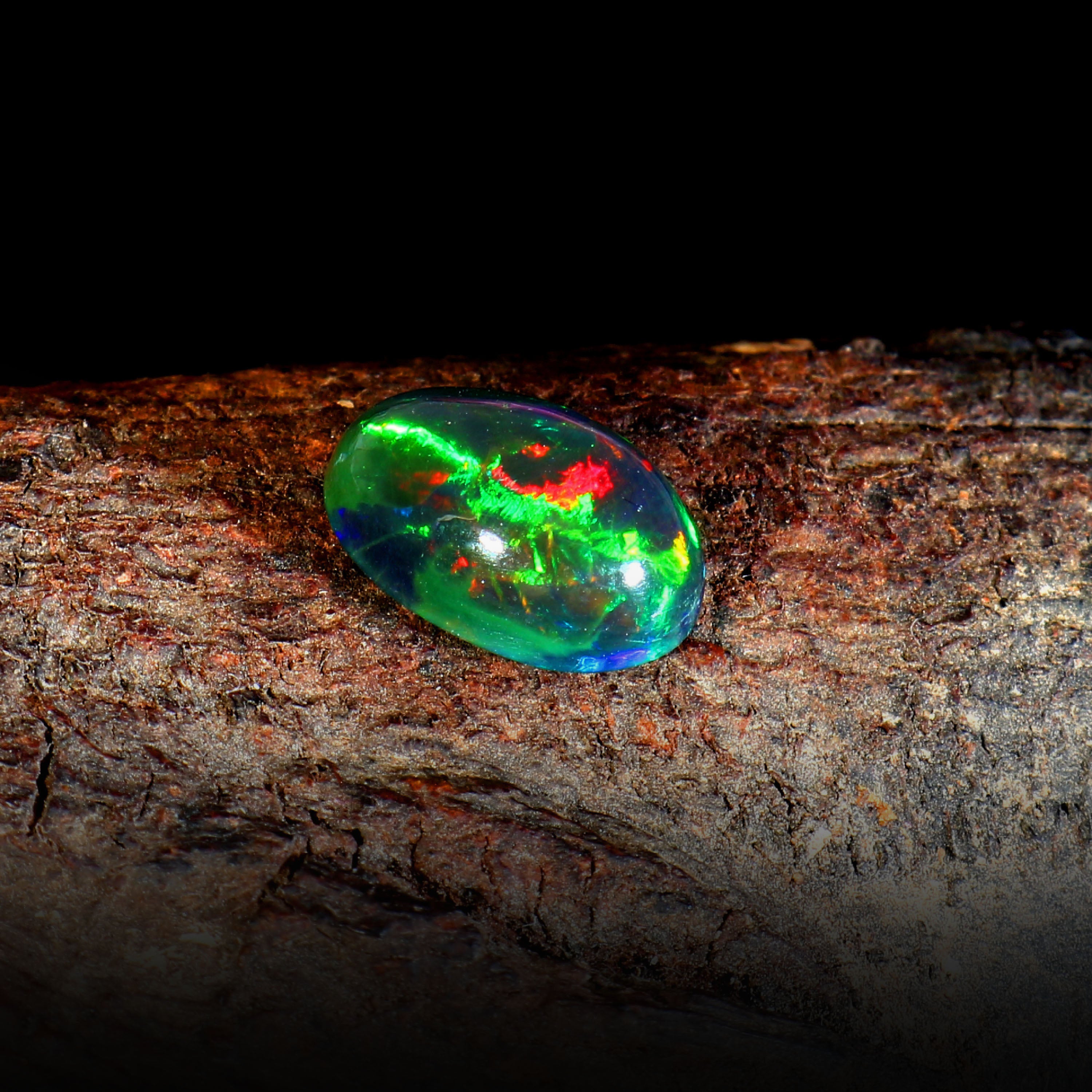 Natural Ethiopian Fire Welo Opal Round Cabochon Gemstone